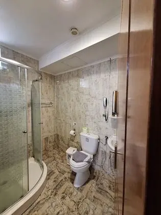 Stüdyo, Havuz Manzaralı