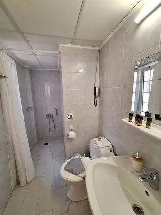 Stüdyo, Havuz Manzaralı