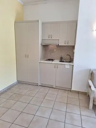 Stüdyo, Havuz Manzaralı