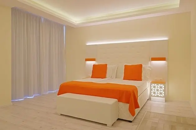 Tek Büyük veya İki Ayrı Yataklı Oda, Teras