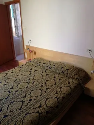 Tek Büyük Yataklı Oda, 1 Büyük (Queen) Boy Yatak