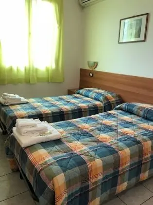 Üç Kişilik Oda