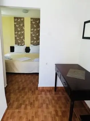 Comfort Üç Kişilik Oda, Balkon, Bahçe Manzaralı