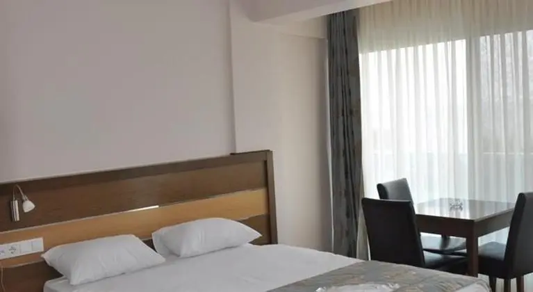 Standart Oda Şehir Manzaralı