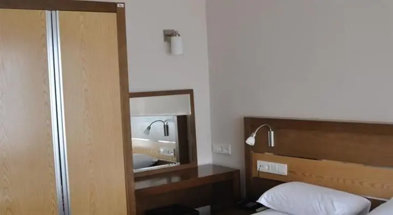 Standart Oda Şehir Manzaralı