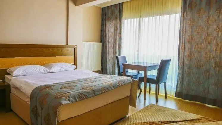 Standart Oda Şehir Manzaralı