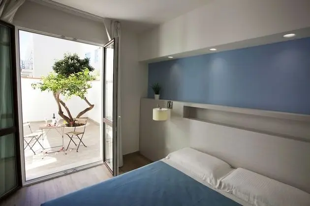 Tek Büyük Yataklı Oda, Veranda