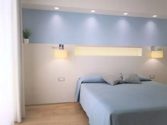 Tek Büyük Yataklı Oda, Veranda