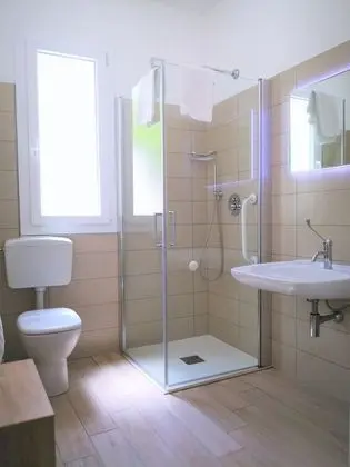 Tek Büyük Yataklı Oda, Veranda