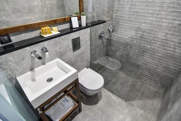 Standard Tek Büyük Yataklı Oda, Bahçe Manzaralı