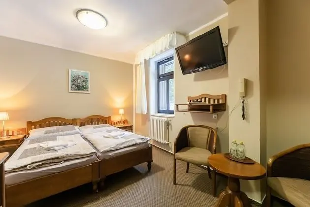 Classic Tek Büyük veya İki Ayrı Yataklı Oda