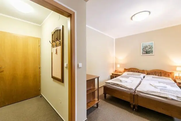 Classic Tek Büyük veya İki Ayrı Yataklı Oda