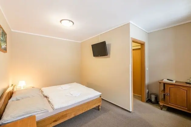 Classic Tek Büyük veya İki Ayrı Yataklı Oda