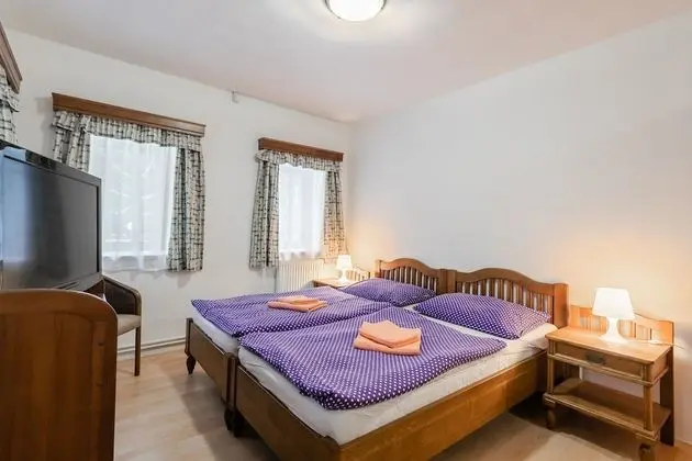 Classic Tek Büyük veya İki Ayrı Yataklı Oda