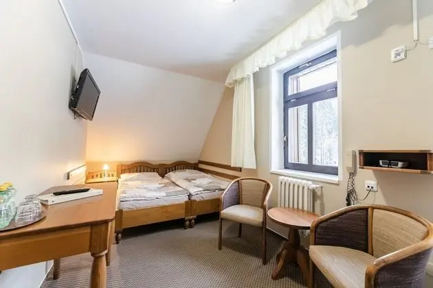 Classic Üç Kişilik Oda