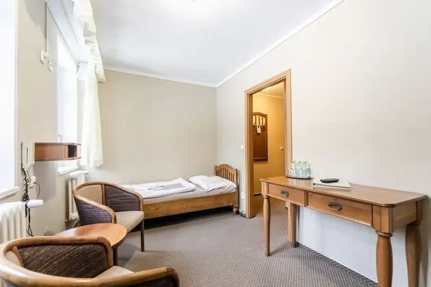 Classic Üç Kişilik Oda