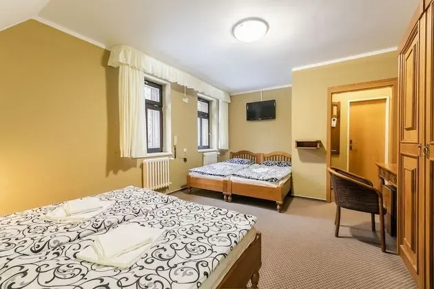 Family Dört Kişilik Oda