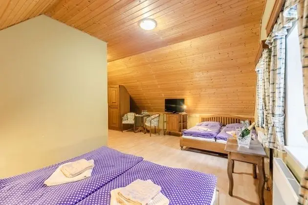 Family Dört Kişilik Oda