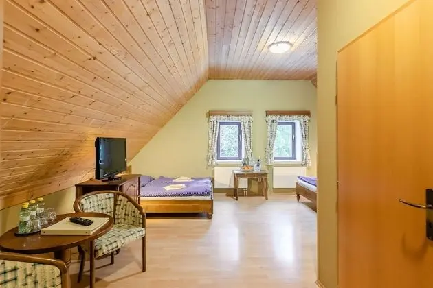 Family Dört Kişilik Oda