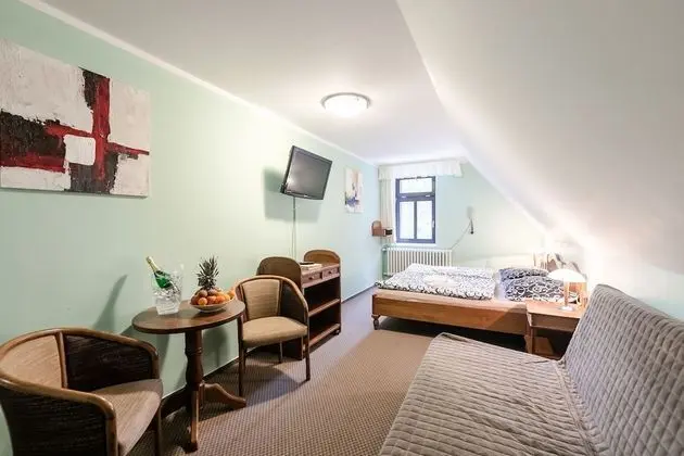 Family Dört Kişilik Oda