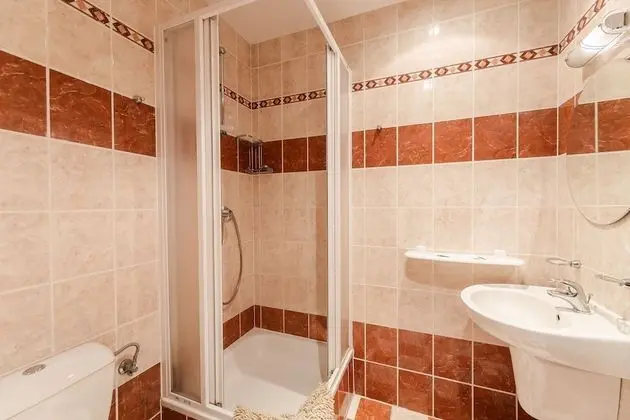 Family Dört Kişilik Oda