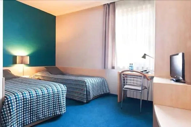 Standard Tek Büyük veya İki Ayrı Yataklı Oda