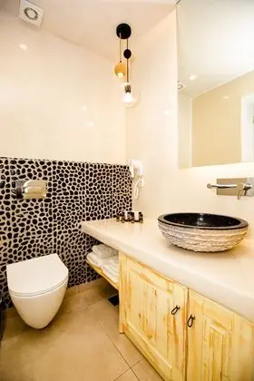 Standard Oda, Deniz Manzaralı (& private jetted tub)
