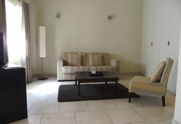 Junior Süit, 1 En Büyük (King) Boy Yatak ve Çekyat, Şehir Manzaralı