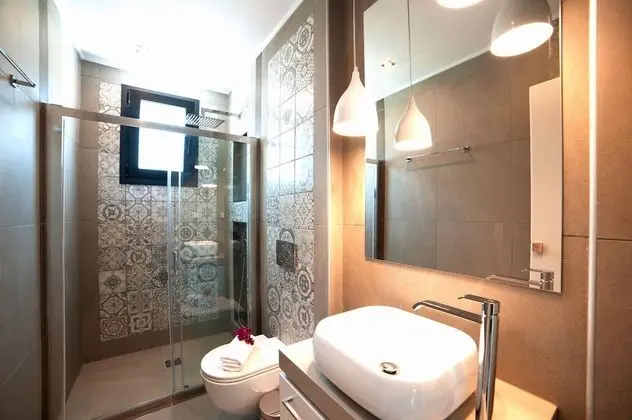 Villa, 4 Yatak Odası, Kişiye Özel Havuzlu (Perla)