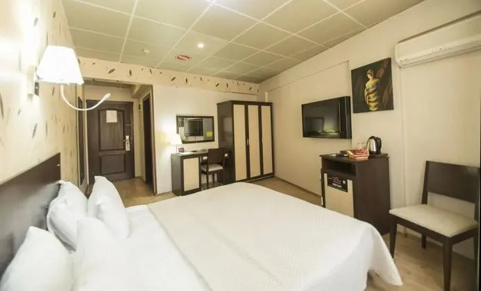 Standart Oda, Şehir Manzaralı