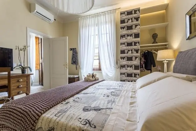 Deluxe Tek Büyük Yataklı Oda, Sigara İçilmez, Özel Banyo
