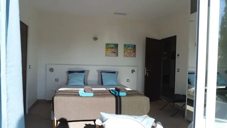 Deluxe Tek Büyük Yataklı Oda, Deniz Manzaralı (Amber)