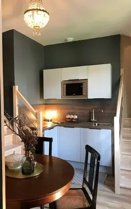 Apart Daire, Banyolu/Duşlu (La Maison de Poupée )
