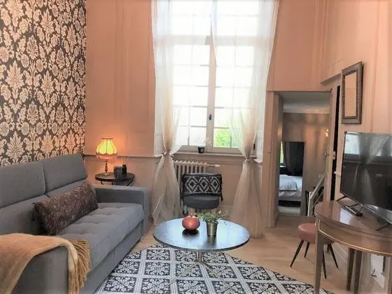 Apart Daire, Banyolu/Duşlu (La Maison de Poupée )