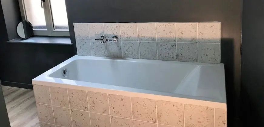 Apart Daire, Banyolu/Duşlu (Le Duplex)