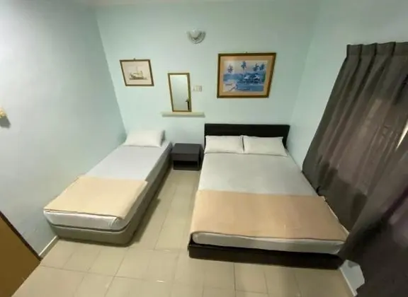 Üç Kişilik Oda