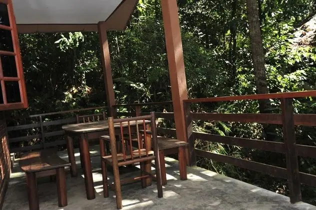 2 Bedroom Cabin for 6 People