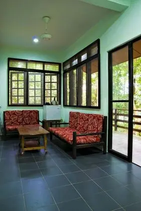 2 Bedroom Cabin for 6 People