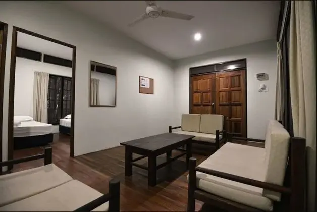 2 Bedroom Cabin for 6 People