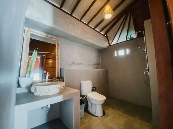 Traditional Tek Büyük Yataklı Oda