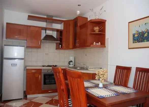Apart Daire (Pero - 50 m from sea - A1 Ljiljana(4))