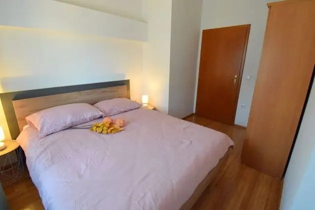 Apart Daire (Pero - free parking - A1- Žuti (4+2))
