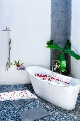 Villa With Sea View (2 Adults)