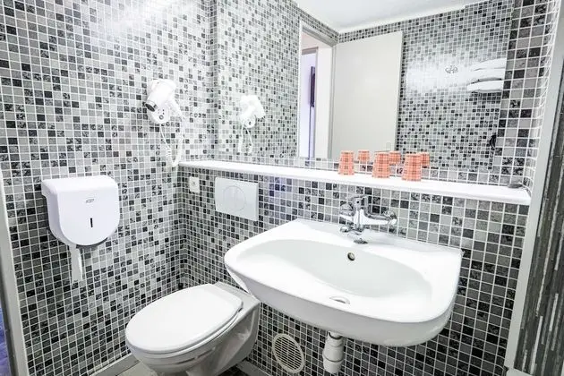 Standard Oda, 1 Çift Kişilik Yatak