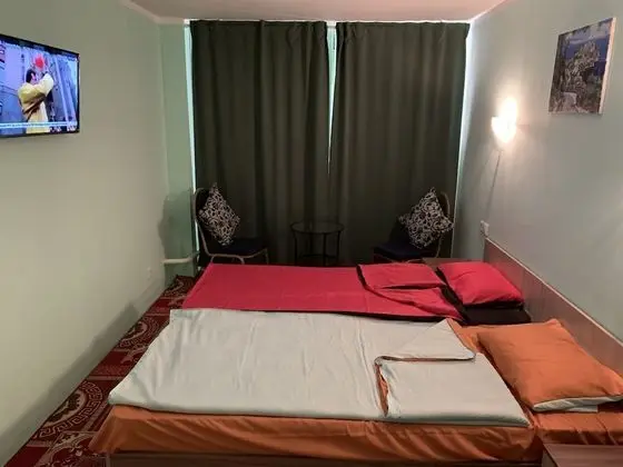 Basic Tek Büyük veya İki Ayrı Yataklı Oda