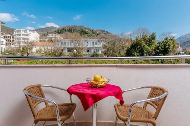 Apart Daire With Balcony