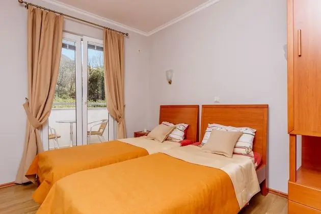 Apart Daire With Balcony