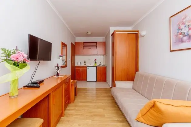Apart Daire With Balcony