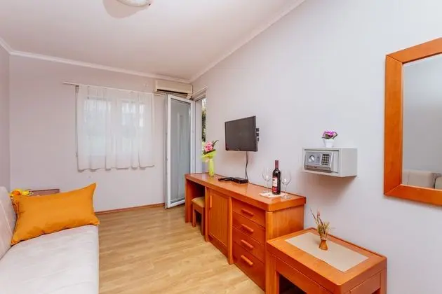 Apart Daire With Balcony