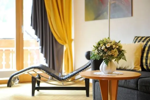 Süit, Dağ Manzaralı